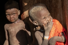 2023-Himba-kids-Namibia-01-x1080C